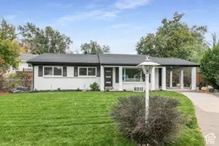 6231 S 2275 E, Holladay, UT 84121 - Photo 1