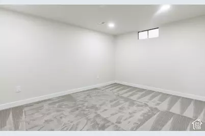 6231 S 2275 E, Holladay, UT 84121 - Photo 18