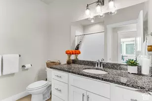 653 S 450 E, Clearfield, UT 84015 - Photo 22