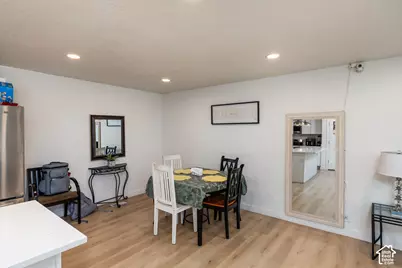 2016 W Hewwood Cir S, Taylorsville, UT 84129 - Photo 8