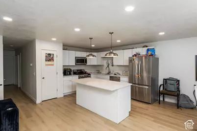 2016 W Hewwood Cir S, Taylorsville, UT 84129 - Photo 6