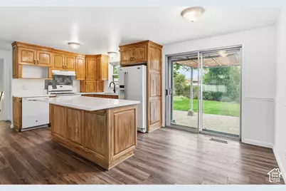 882 E 460 S, Orem, UT 84097 - Photo 10