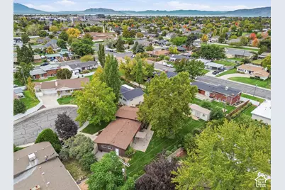 882 E 460 S, Orem, UT 84097 - Photo 2
