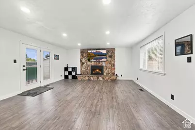 2995 E 7145 S, Cottonwood Heights, UT 84121 - Photo 32