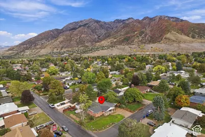2995 E 7145 S, Cottonwood Heights, UT 84121 - Photo 2