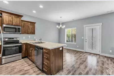 3431 S Emily Dr #5, West Haven, UT 84401 - Photo 6