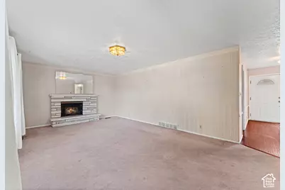 1233 E Center St, Springville, UT 84663 - Photo 6