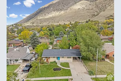 1233 E Center St, Springville, UT 84663 - Photo 28