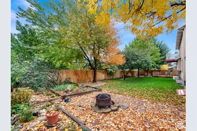9231 S Stone Ridge Cir, Sandy, UT 84093 - Photo 32