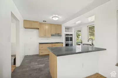 1855 E Brookhill Dr, Cottonwood Heights, UT 84121 - Photo 10