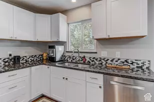1671 E 2550 N, Layton, UT 84040 - Photo 12