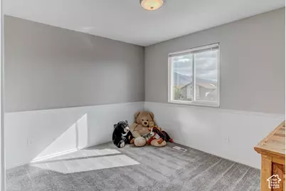 1671 E 2550 N, Layton, UT 84040 - Photo 20