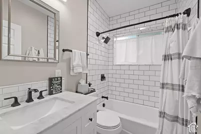 2090 E Cresthill Dr, Holladay, UT 84117 - Photo 20