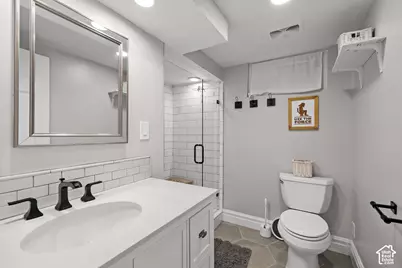 2090 E Cresthill Dr, Holladay, UT 84117 - Photo 30