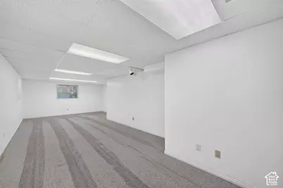 9776 S Granite Hills Dr, Sandy, UT 84092 - Photo 30