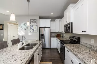 6651 S Plumrose Way, Taylorsville, UT 84123 - Photo 8