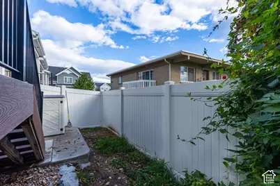 6651 S Plumrose Way, Taylorsville, UT 84123 - Photo 18