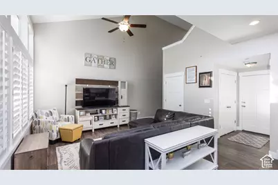 6651 S Plumrose Way, Taylorsville, UT 84123 - Photo 2