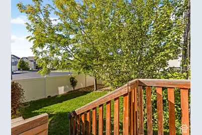 63 N Lecheminant Dr E, Vineyard, UT 84059 - Photo 24