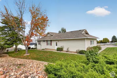 319 N Escalante Dr, Elk Ridge, UT 84651 - Photo 4