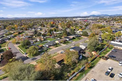 1874 N Matthew Dr W, Layton, UT 84041 - Photo 28