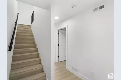 2202 S Lake St, South Salt Lake, UT 84106 - Photo 20