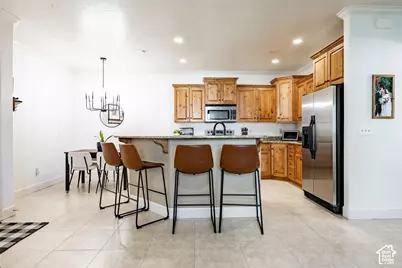 982 W 960 N #111, Orem, UT 84057 - Photo 2