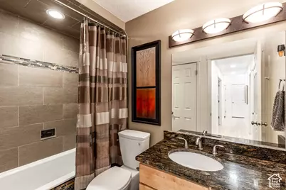 11528 S Summerfield Ln, Sandy, UT 84092 - Photo 34