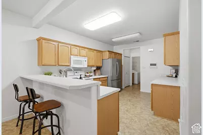 547 W 300 S #D, Springville, UT 84663 - Photo 14