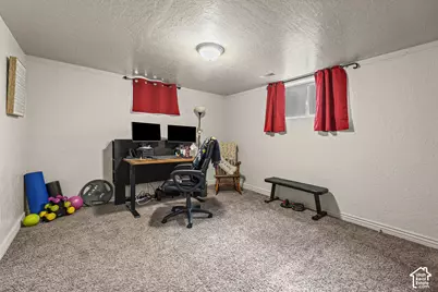 4868 S 300 W, Washington Terrace, UT 84405 - Photo 26
