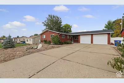 4868 S 300 W, Washington Terrace, UT 84405 - Photo 40
