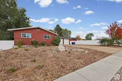 4868 S 300 W, Washington Terrace, UT 84405 - Photo 42