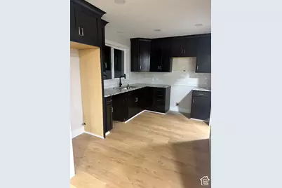515 E Sherman Ave, Salt Lake City, UT 84105 - Photo 2