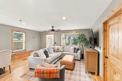 62 Ronald Ave, Layton, UT 84041 - Photo 12
