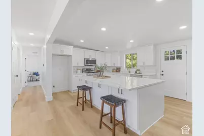 5565 S Hunt Rd E, South Jordan, UT 84095 - Photo 8