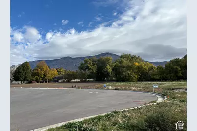3414 N 1160 W #214-R, Pleasant View, UT 84414 - Photo 4