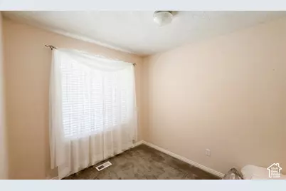 1582 S 2250 E, Spanish Fork, UT 84660 - Photo 10