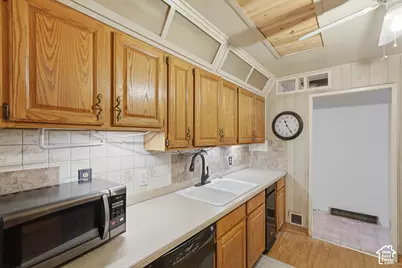 615 Millcreek Way, Bountiful, UT 84010 - Photo 12