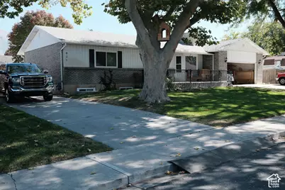 833 S Wolf Hollow Dr, Spanish Fork, UT 84660 - Photo 4