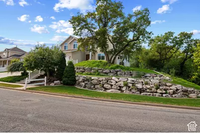 1272 S S Via La Costa Way, Kaysville, UT 84037 - Photo 2