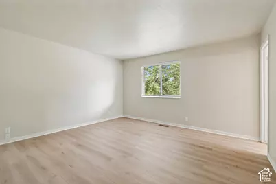 1974 E Terrace Dr, Sandy, UT 84093 - Photo 22