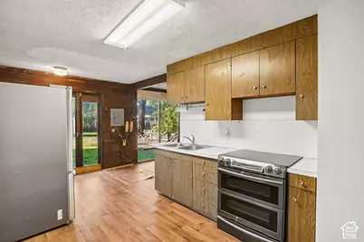 154 E Baird Ave, Salt Lake City, UT 84115 - Photo 10