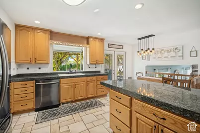 2025 W 12190 S, Riverton, UT 84096 - Photo 8