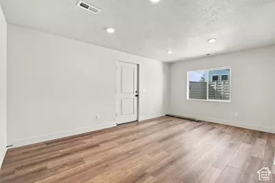 97 E Crestwood, Kaysville, UT 84037 - Photo 38