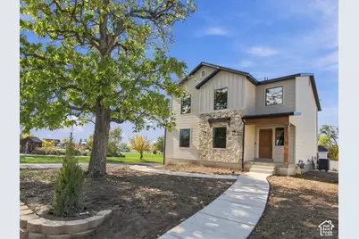 97 E Crestwood, Kaysville, UT 84037 - Photo 2