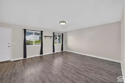 1266 E Cherry Ln, Layton, UT 84040 - Photo 6