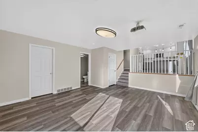1266 E Cherry Ln, Layton, UT 84040 - Photo 16