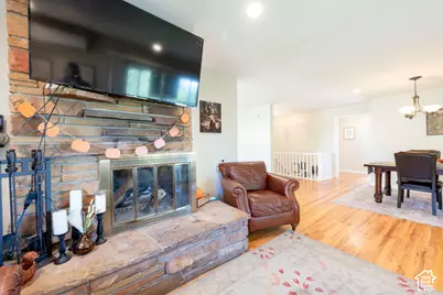 4454 S Aspen Hollow Ln, Salt Lake City, UT 84117 - Photo 16
