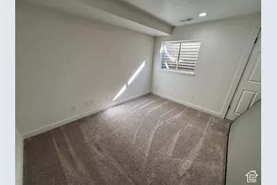 2395 N 2125 E, Layton, UT 84040 - Photo 12