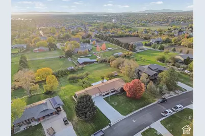 1451 Ewe Turn, Kaysville, UT 84037 - Photo 10